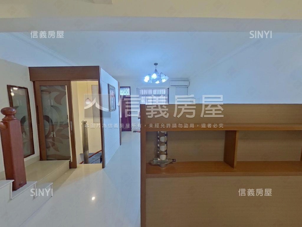河堤北國大地雙車別墅房屋室內格局與周邊環境