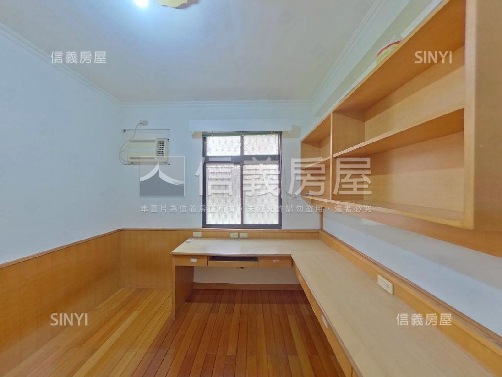 河堤北國大地雙車別墅房屋室內格局與周邊環境