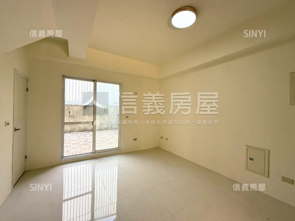南屯震後雙車庭院花園別墅房屋室內格局與周邊環境
