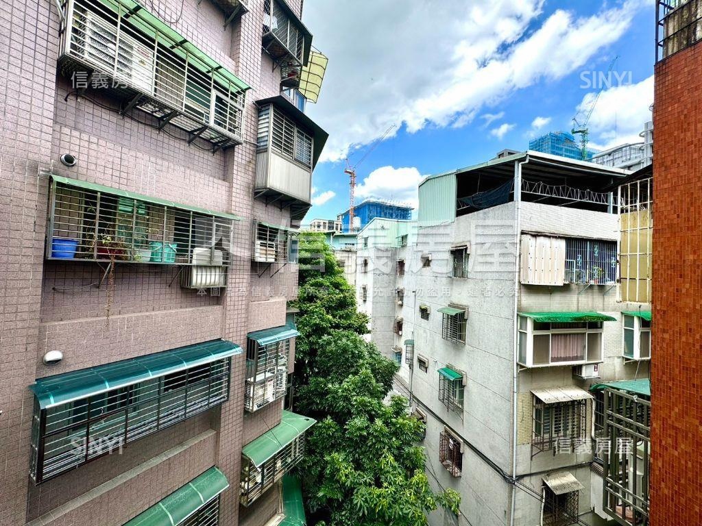 近藝文特區中正路三房美寓房屋室內格局與周邊環境