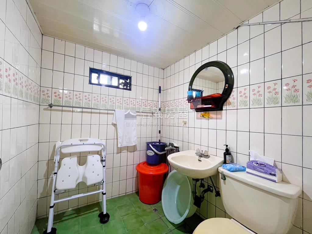 近捷運明亮公寓空中花園房屋室內格局與周邊環境