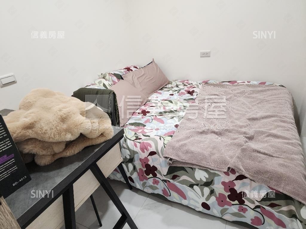 中華裝潢３房車位房屋室內格局與周邊環境