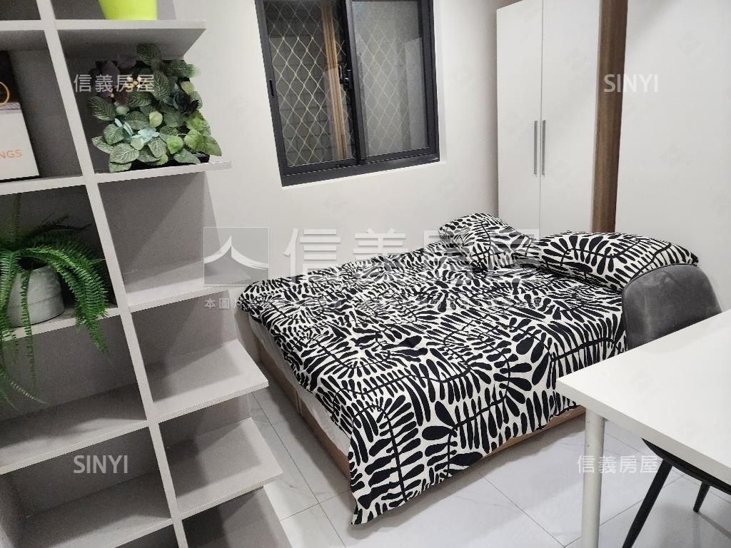 中華裝潢３房車位房屋室內格局與周邊環境