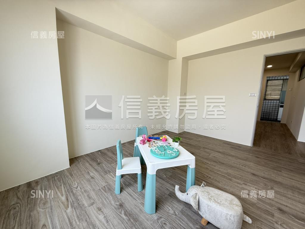 南屯低總價方正美三房房屋室內格局與周邊環境
