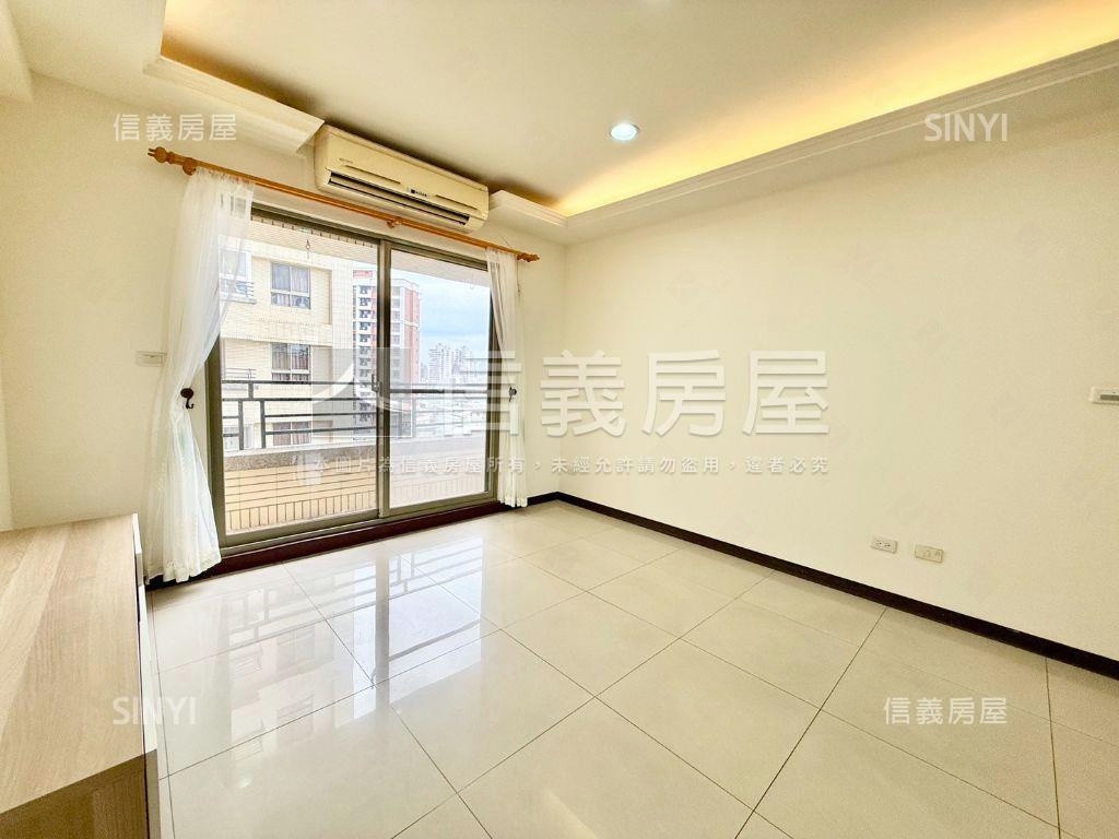站前威力｜衛浴開窗２房房屋室內格局與周邊環境