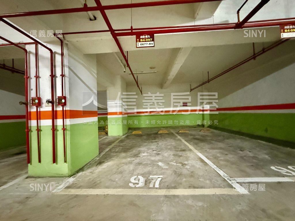 站前威力｜衛浴開窗２房房屋室內格局與周邊環境