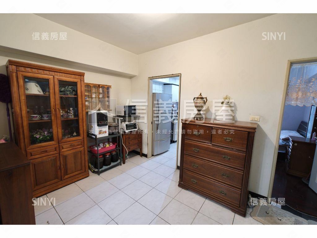 近捷運優質社區舒適三房房屋室內格局與周邊環境