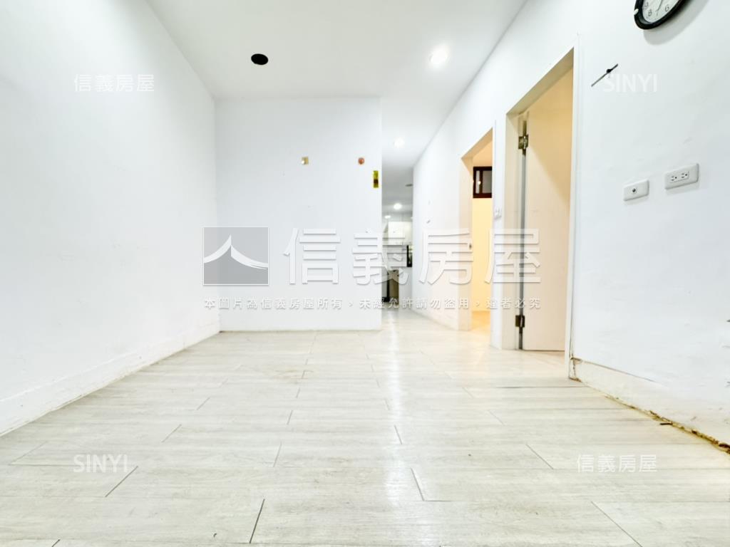 專任★近沙鹿高工臨路透天房屋室內格局與周邊環境