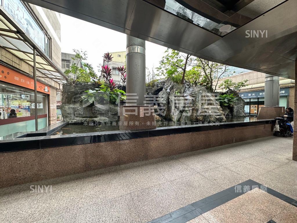 忠孝家美鋼骨高樓美景辦公房屋室內格局與周邊環境