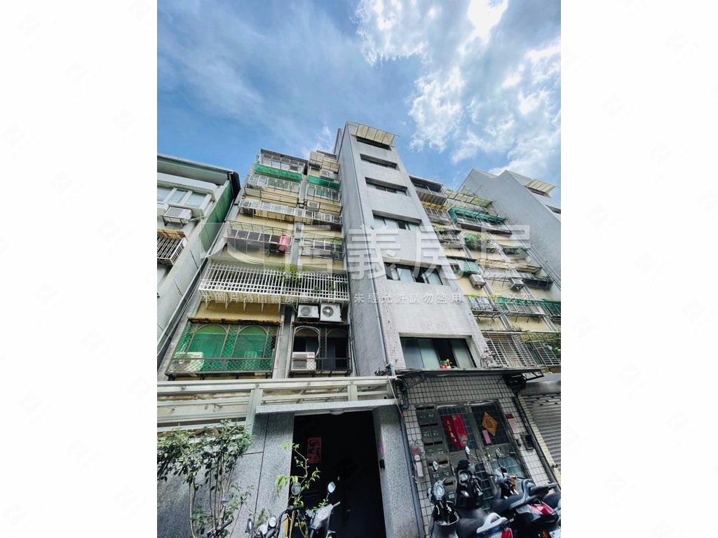 樂業街靜巷電梯四房房屋室內格局與周邊環境