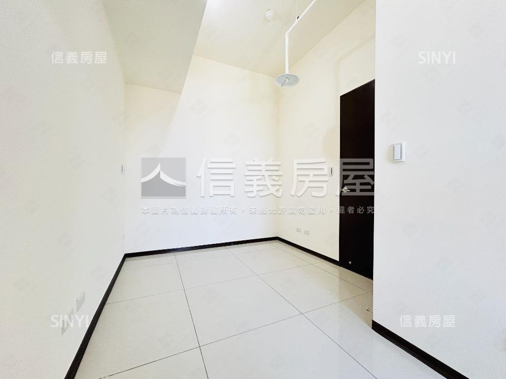 漂亮明廳又方正小資２房～房屋室內格局與周邊環境