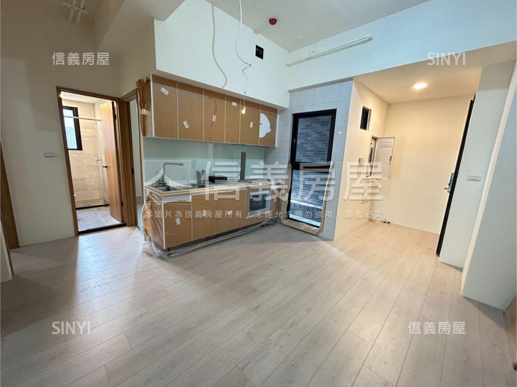 中央新村美兩房坡平車位房屋室內格局與周邊環境