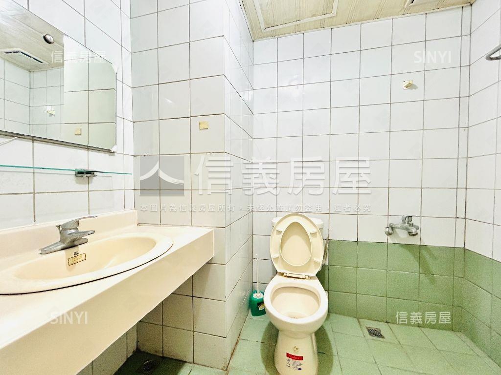 美麗華商圈綠意中庭三房房屋室內格局與周邊環境