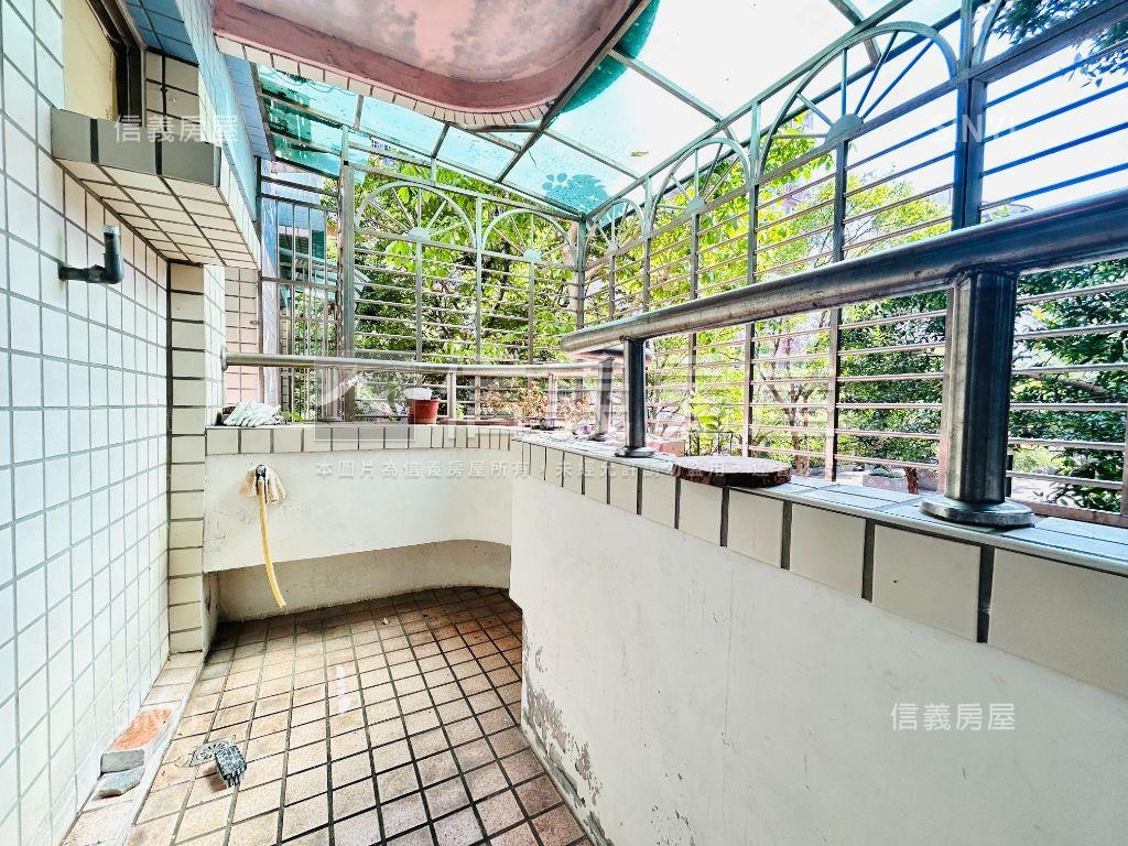 美麗華商圈綠意中庭三房房屋室內格局與周邊環境