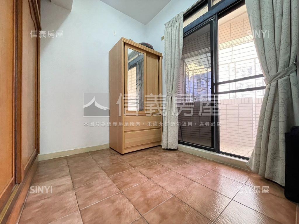 靜心中學旁值得典藏樓中樓房屋室內格局與周邊環境