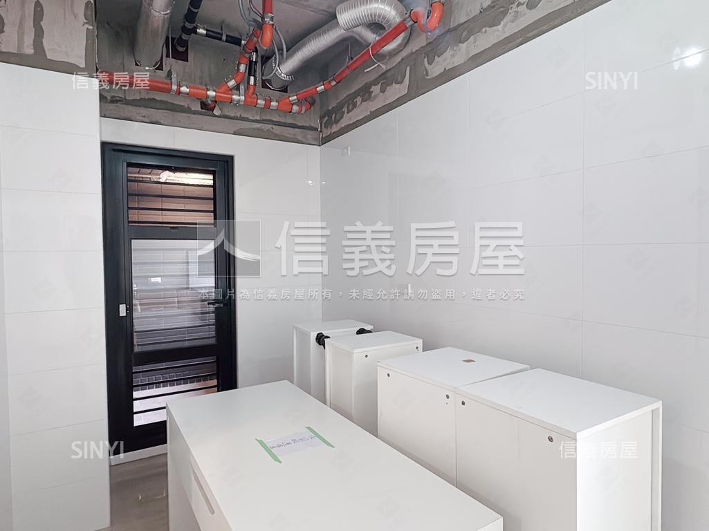 Ａ７文青國小旁高樓兩房房屋室內格局與周邊環境