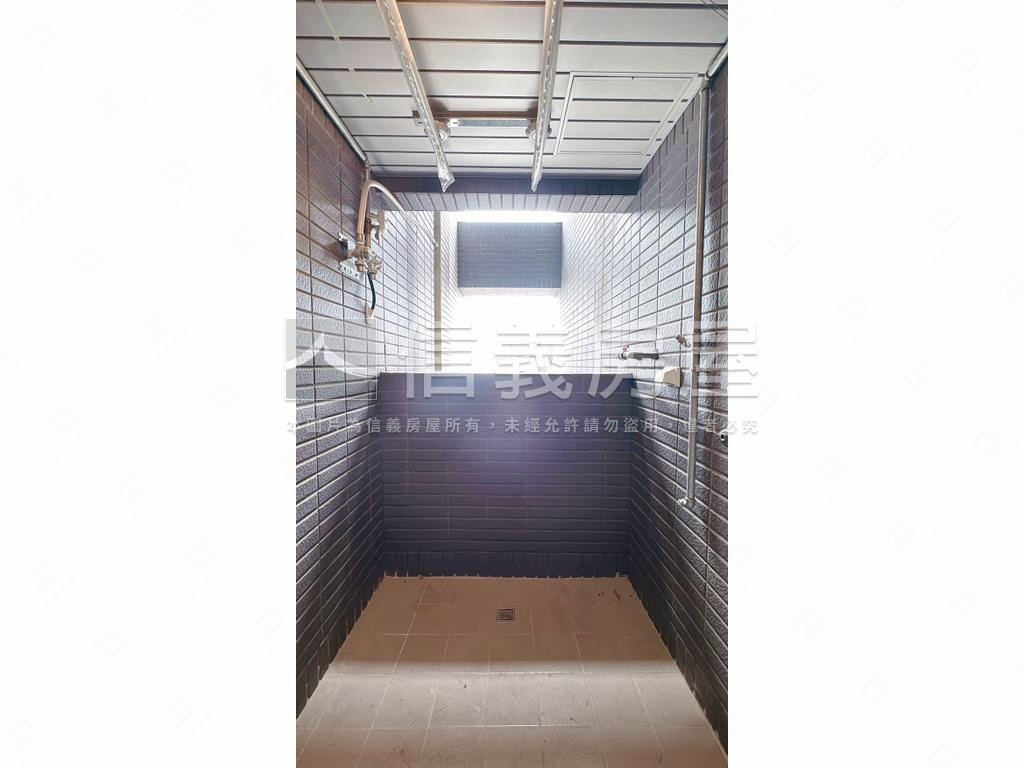 Ａ７文青國小旁高樓兩房房屋室內格局與周邊環境