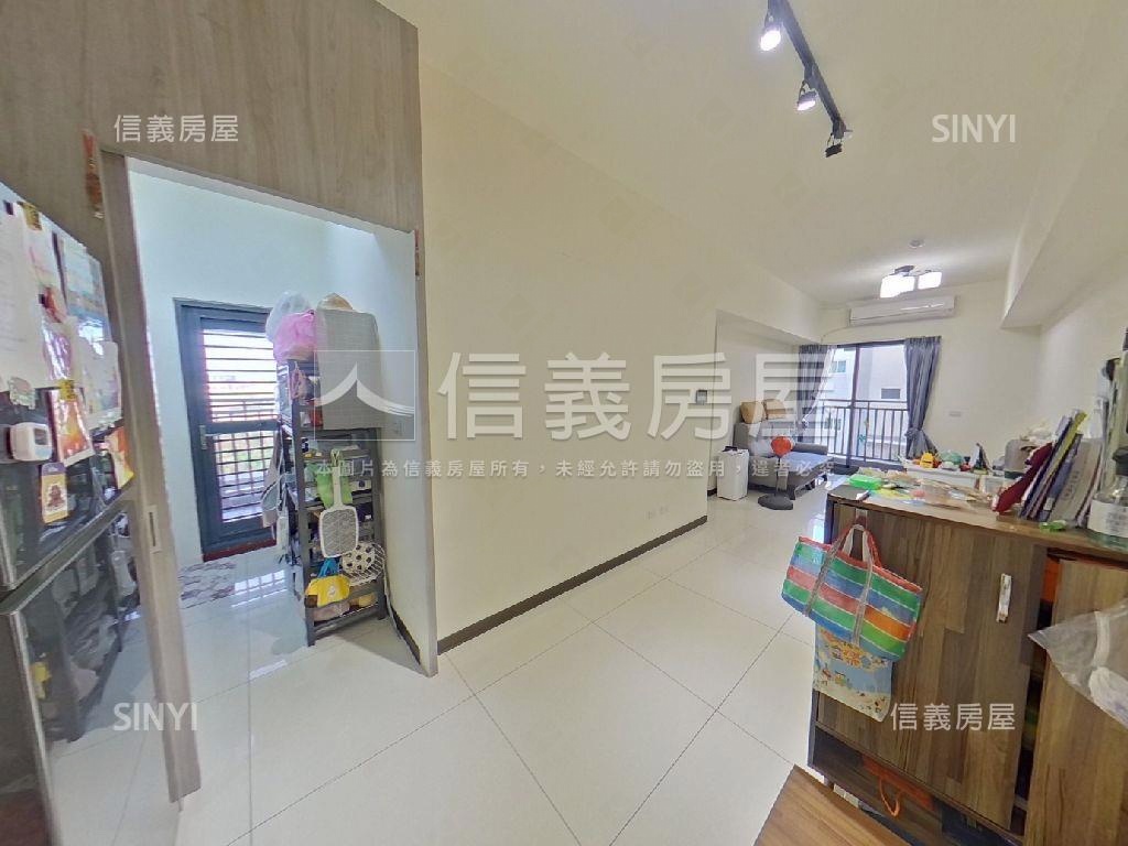 近南興國小泉宇３房附車位房屋室內格局與周邊環境