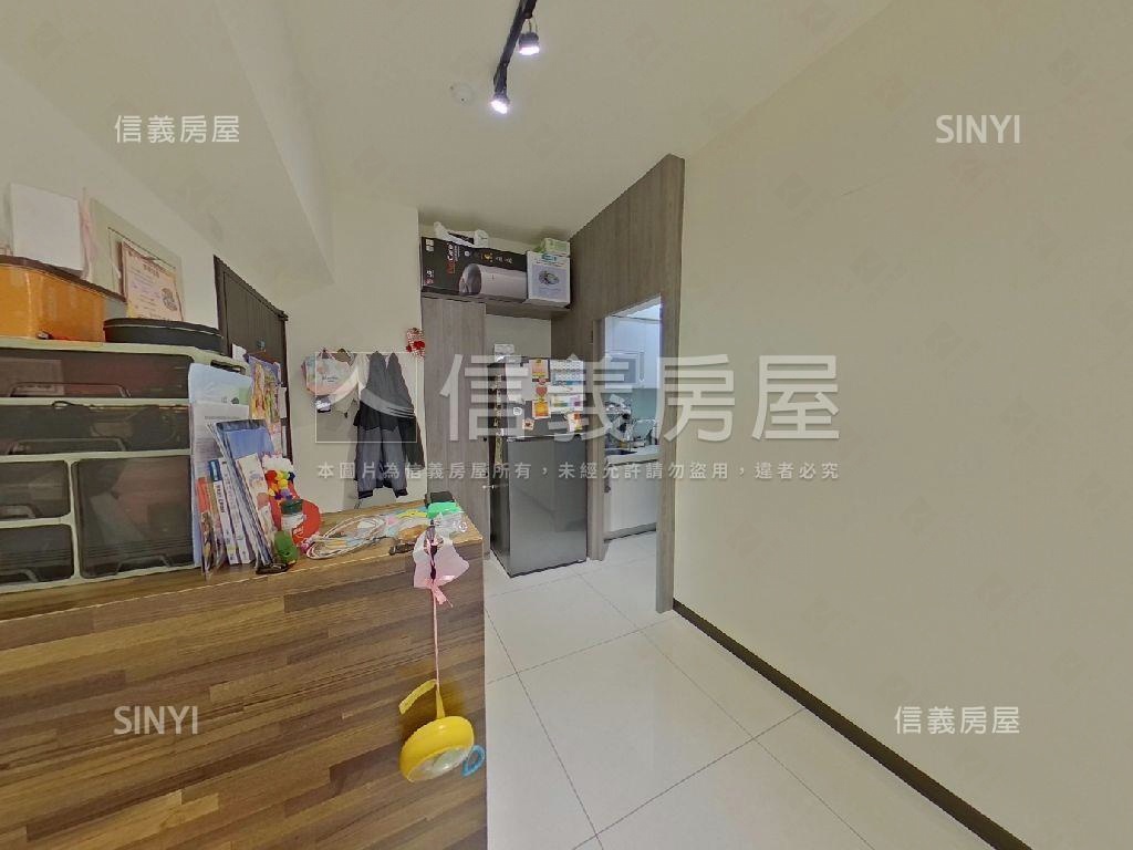 近南興國小泉宇３房附車位房屋室內格局與周邊環境