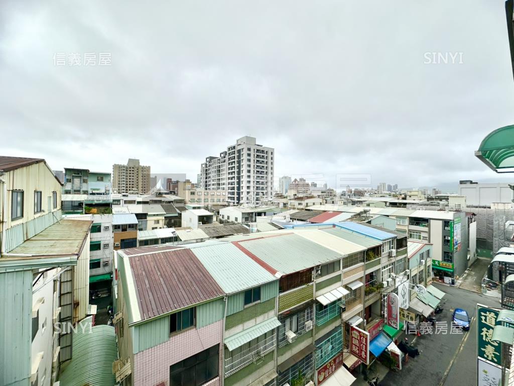 近高醫泰安街正五樓店面房屋室內格局與周邊環境