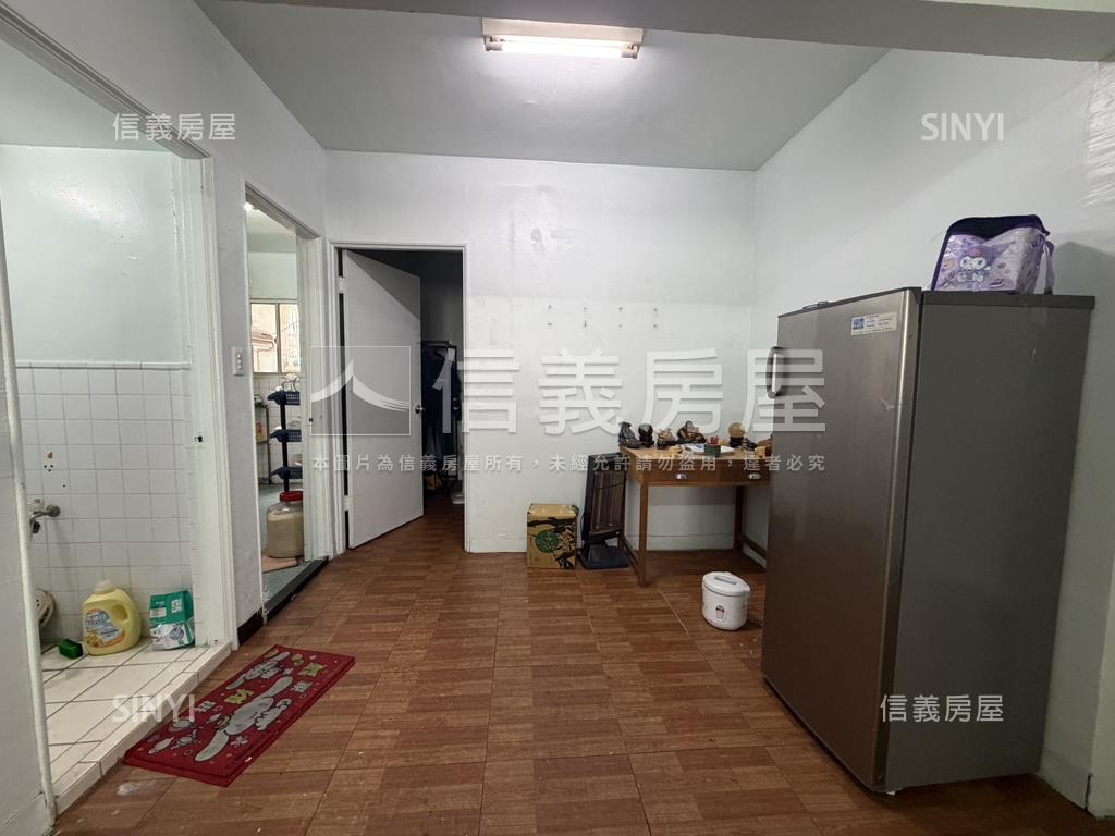 南區中華南路三樓美寓房屋室內格局與周邊環境