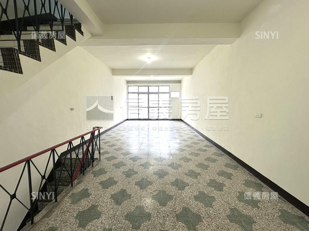 專約廣福路旁精華店面房屋室內格局與周邊環境