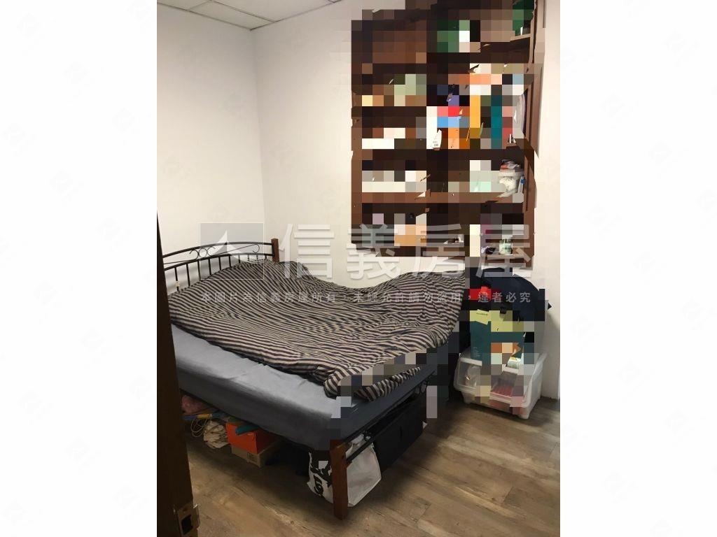 國美館文青老宅朝南有前院房屋室內格局與周邊環境