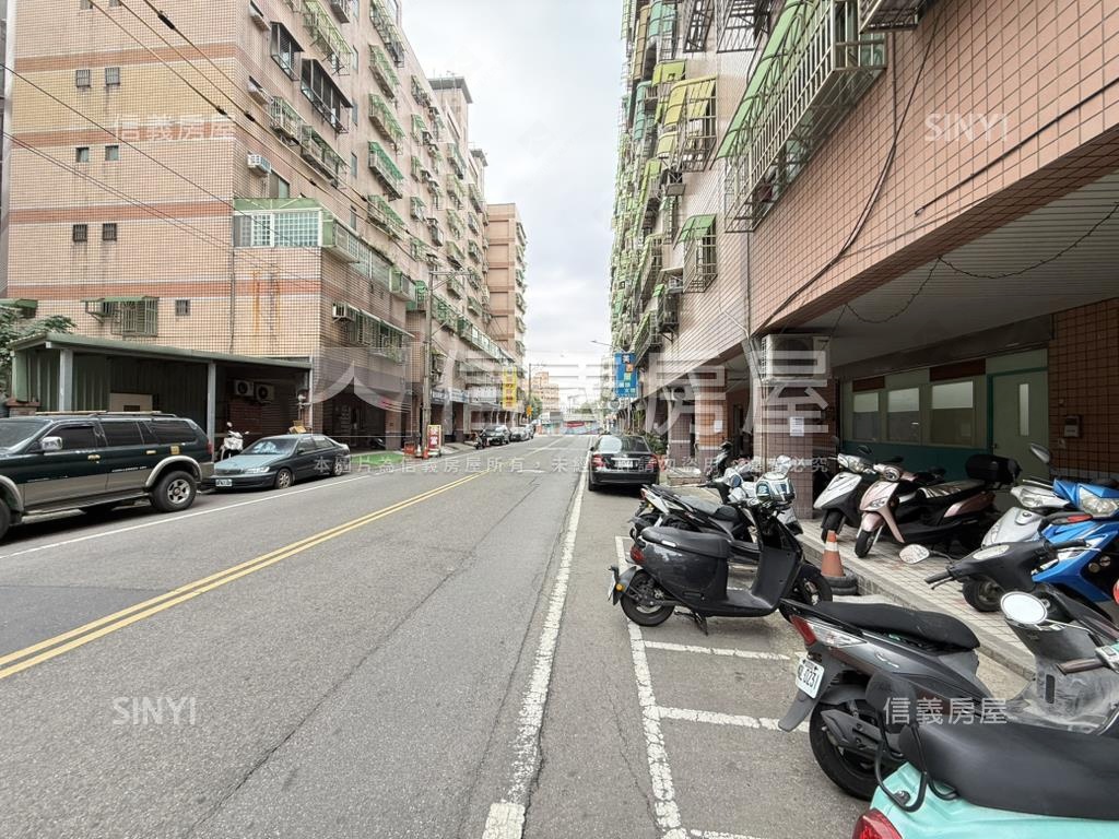 必富邑燙金發財店面房屋室內格局與周邊環境