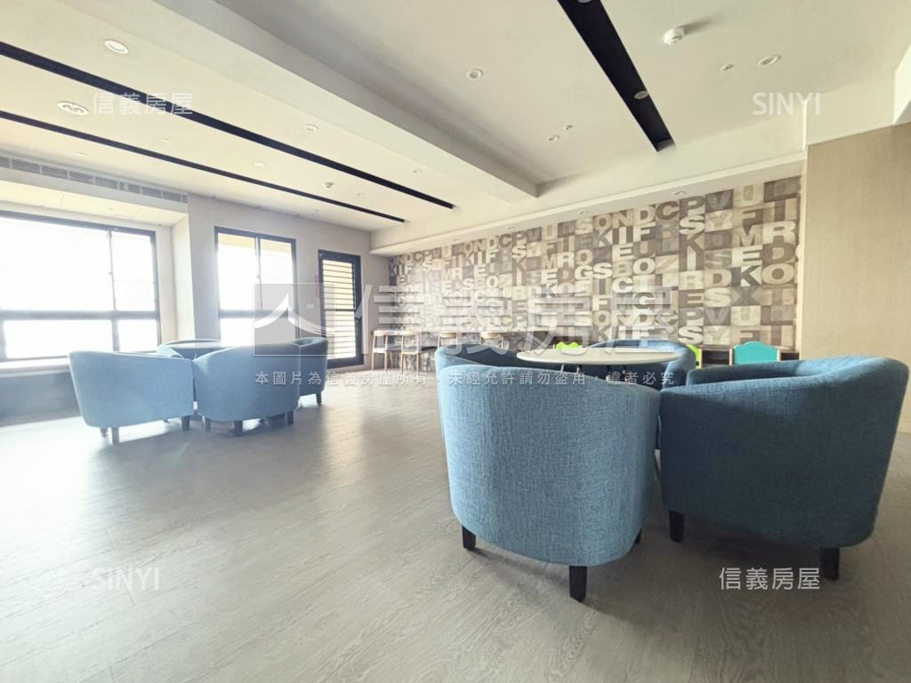 宇成藍天兩房平車房屋室內格局與周邊環境