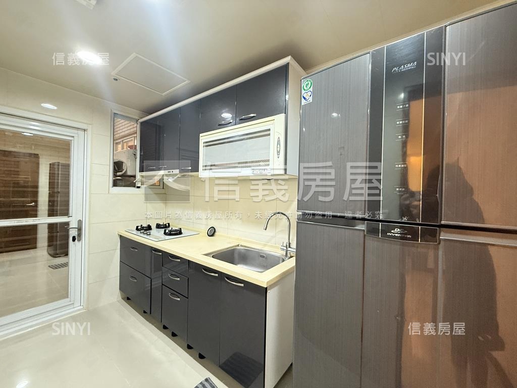 臻愛我家高樓美邸房屋室內格局與周邊環境