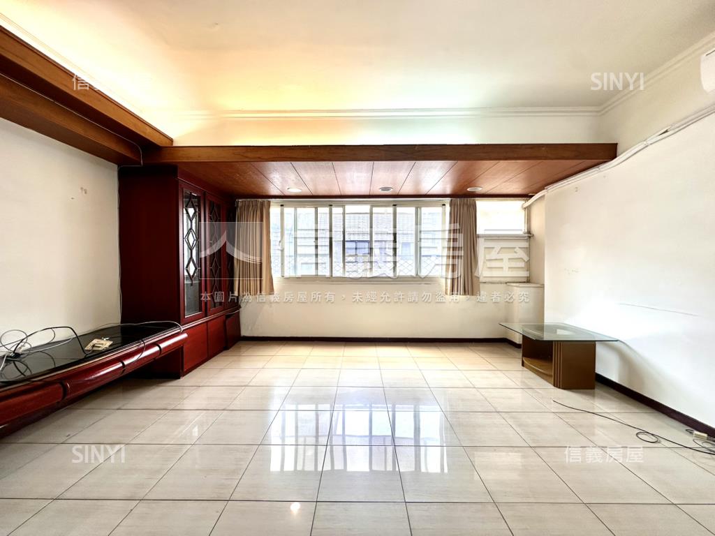 【新接】信義電梯★大空間房屋室內格局與周邊環境