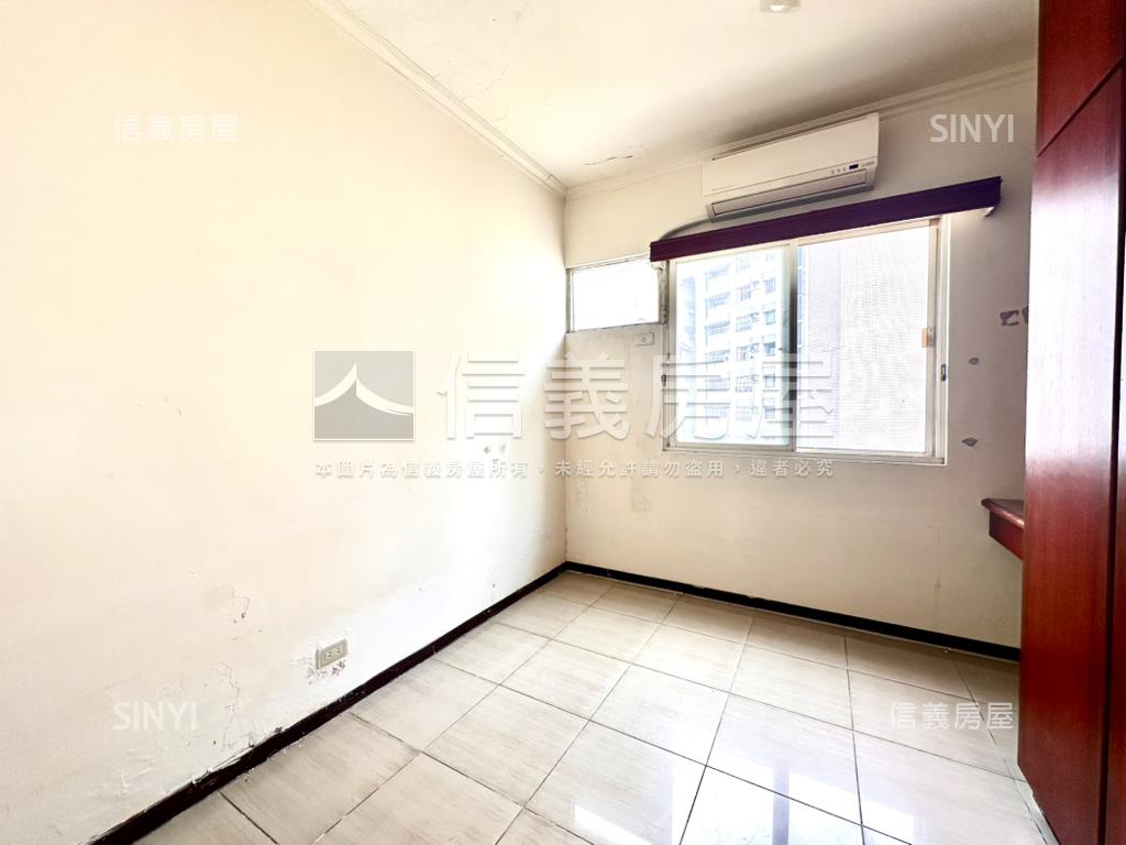 【新接】信義電梯★大空間房屋室內格局與周邊環境