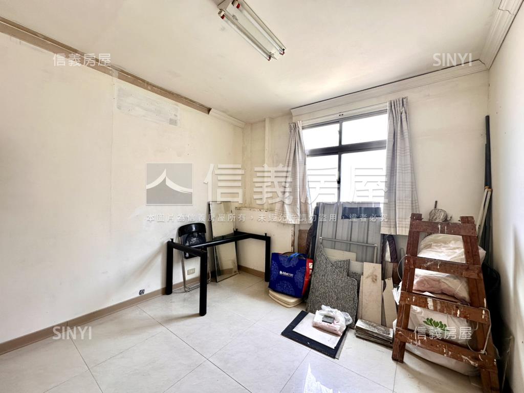 【新接】信義電梯★大空間房屋室內格局與周邊環境