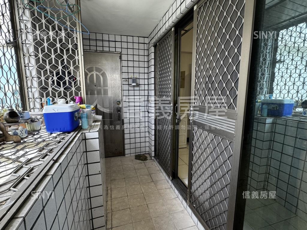 近西勢國小大三房平車房屋室內格局與周邊環境