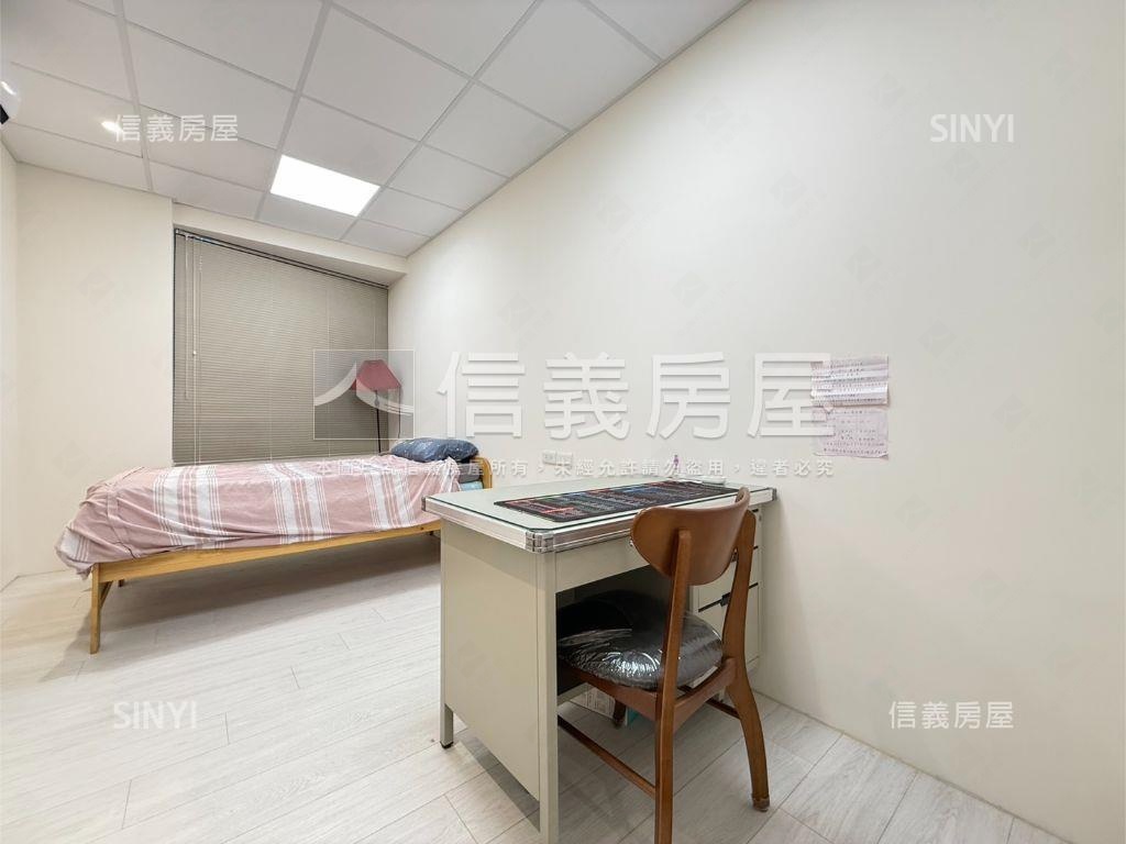 平鎮精華區美裝透天房屋室內格局與周邊環境