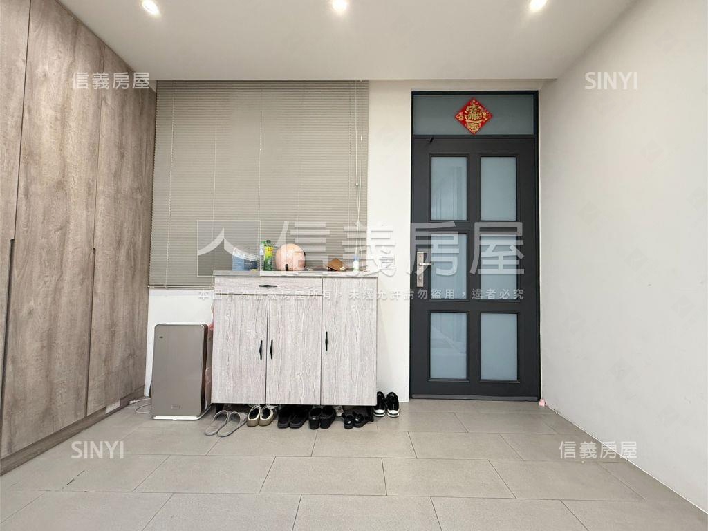平鎮精華區美裝透天房屋室內格局與周邊環境