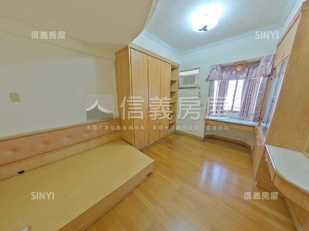 龍系列貴族居房屋室內格局與周邊環境