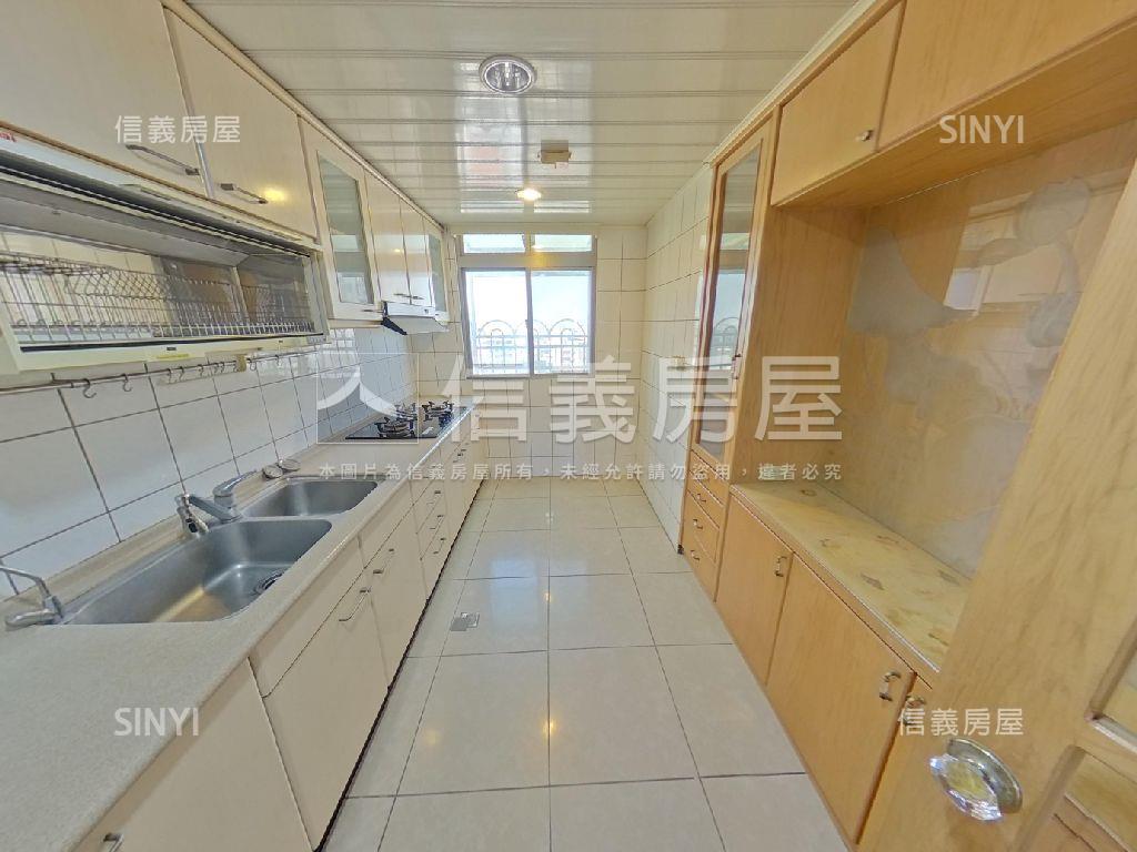 龍系列貴族居房屋室內格局與周邊環境