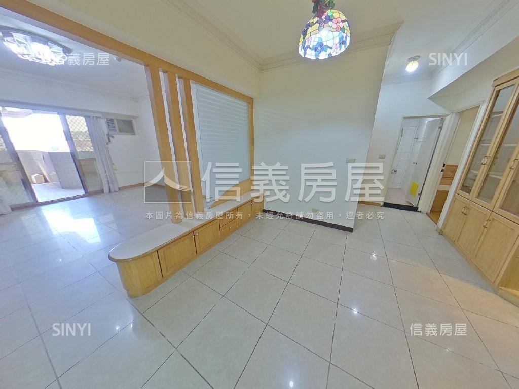 龍系列貴族居房屋室內格局與周邊環境