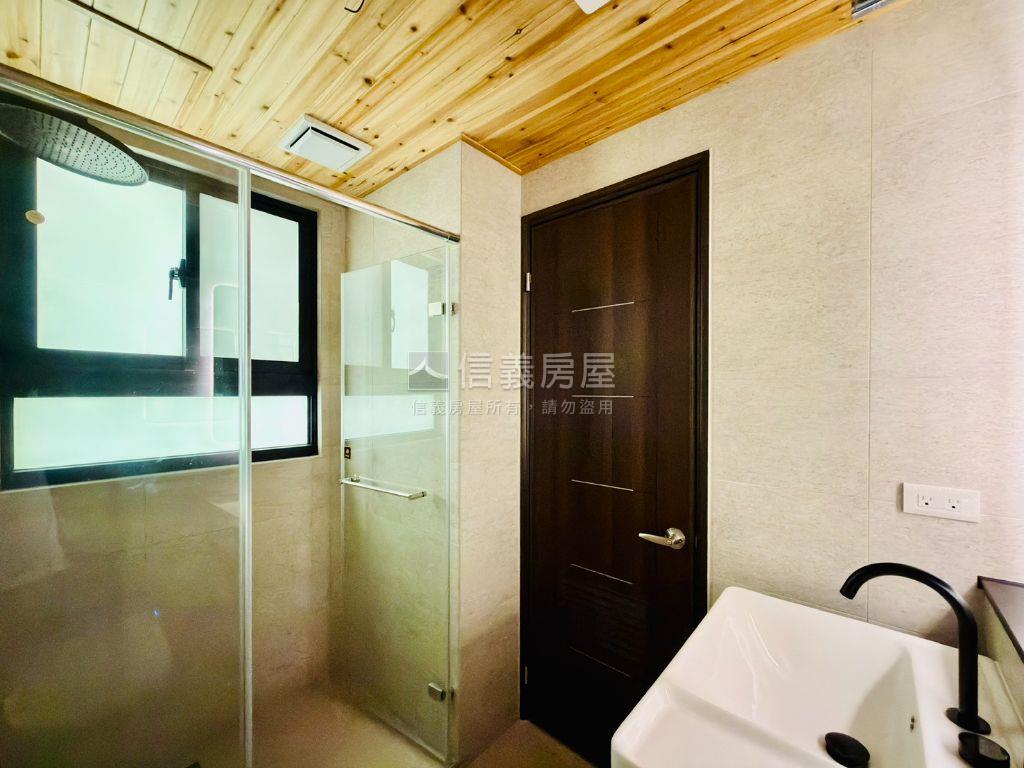 席揚琉白｜三房兩衛平移車房屋室內格局與周邊環境