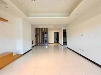 稀有釋出捷運景觀４房車位