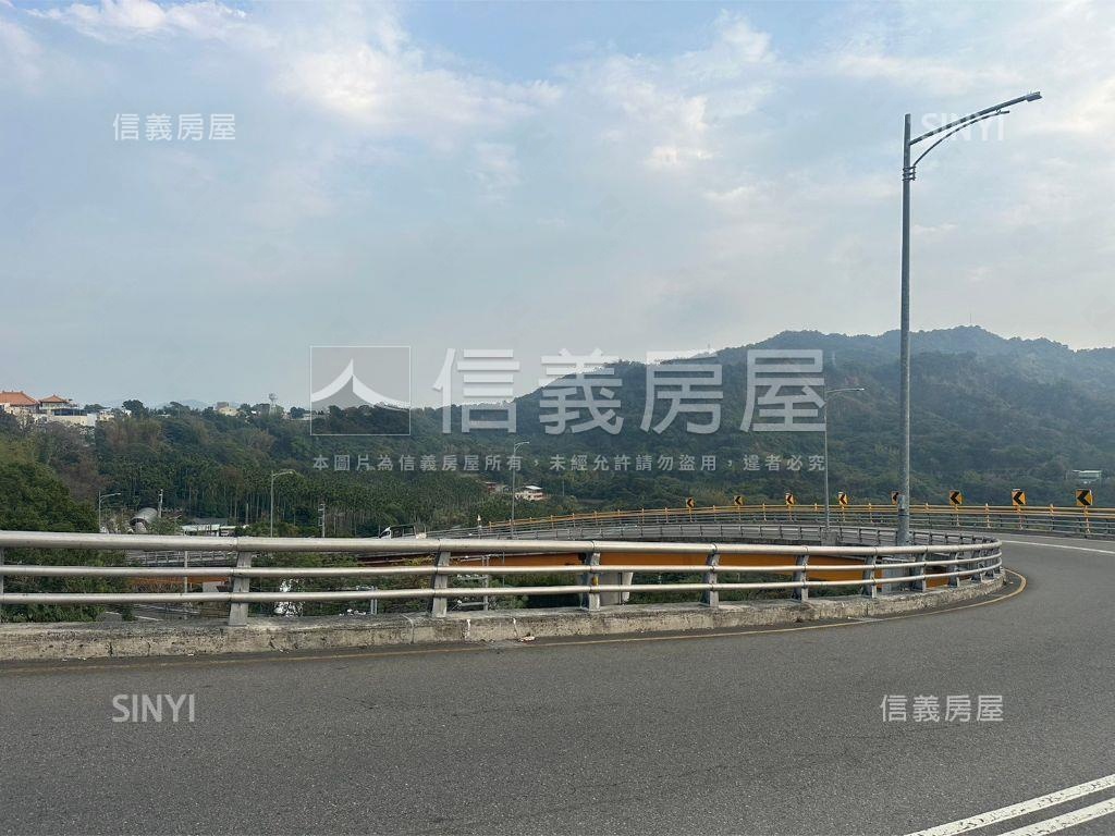 新社低總價農地房屋室內格局與周邊環境