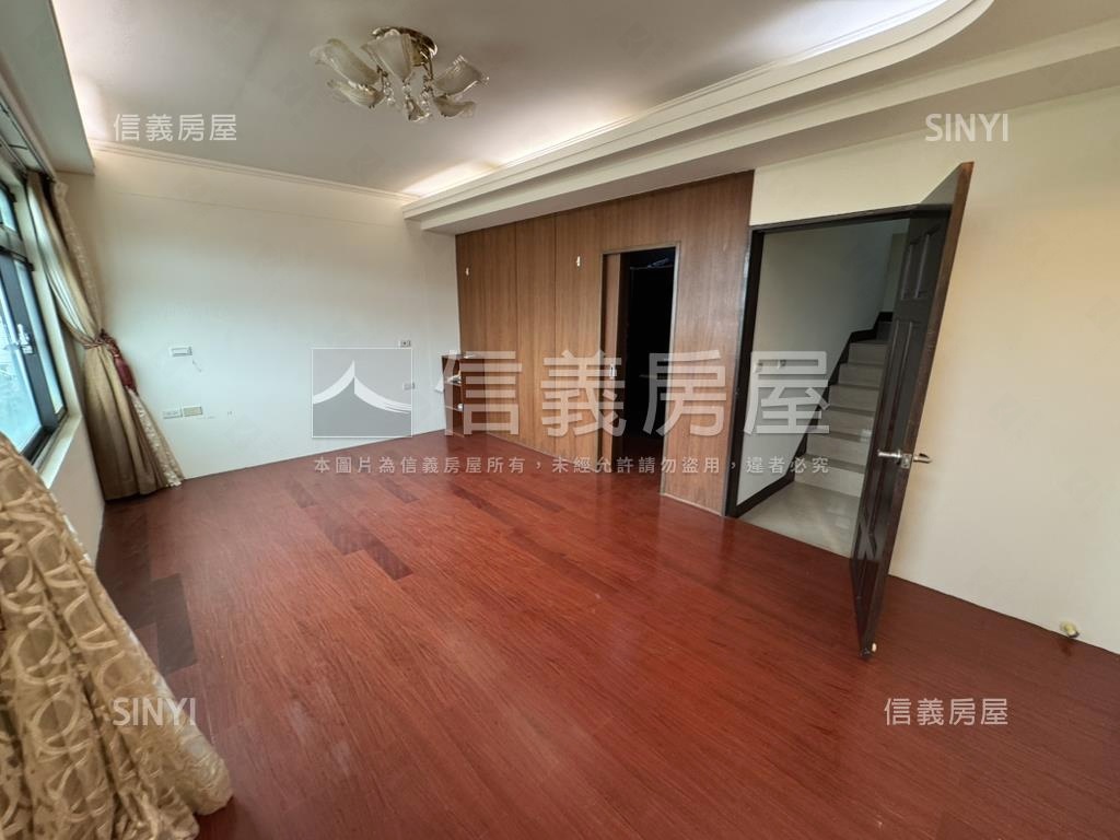 環北重劃區旁透天房屋室內格局與周邊環境