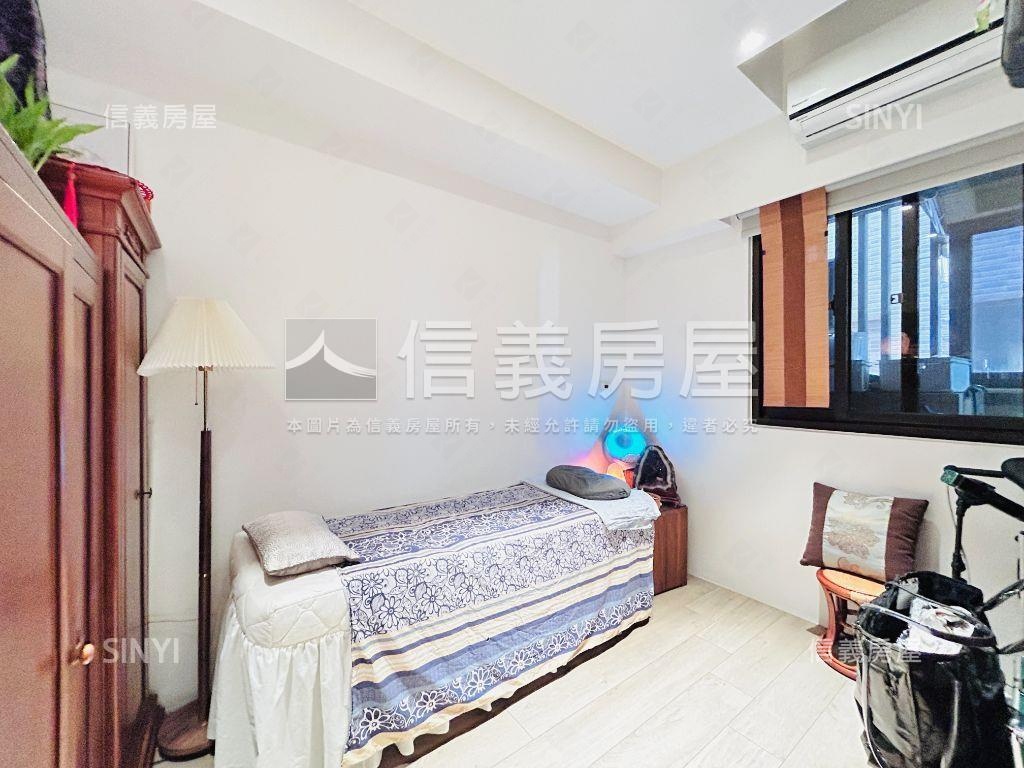 宜雄大兩房兩衛浴開窗房屋室內格局與周邊環境