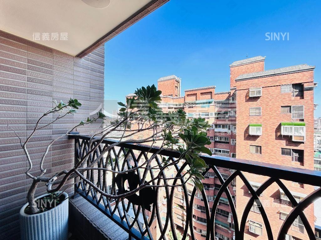 宜雄大兩房兩衛浴開窗房屋室內格局與周邊環境