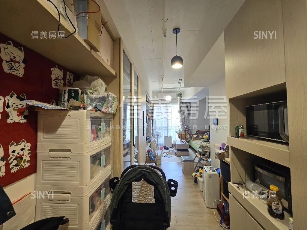 富宇裝潢採光兩房車位房屋室內格局與周邊環境