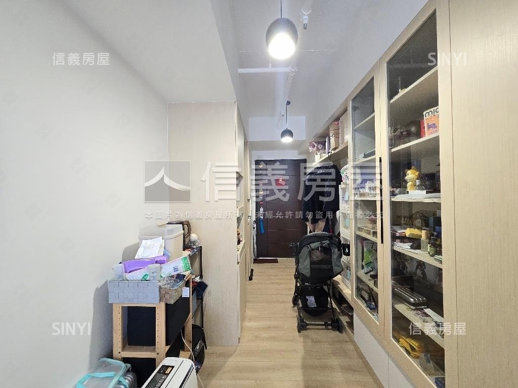 富宇裝潢採光兩房車位房屋室內格局與周邊環境