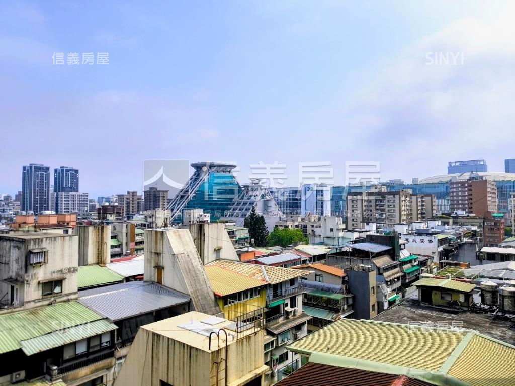 忠孝東頂級辦公房屋室內格局與周邊環境