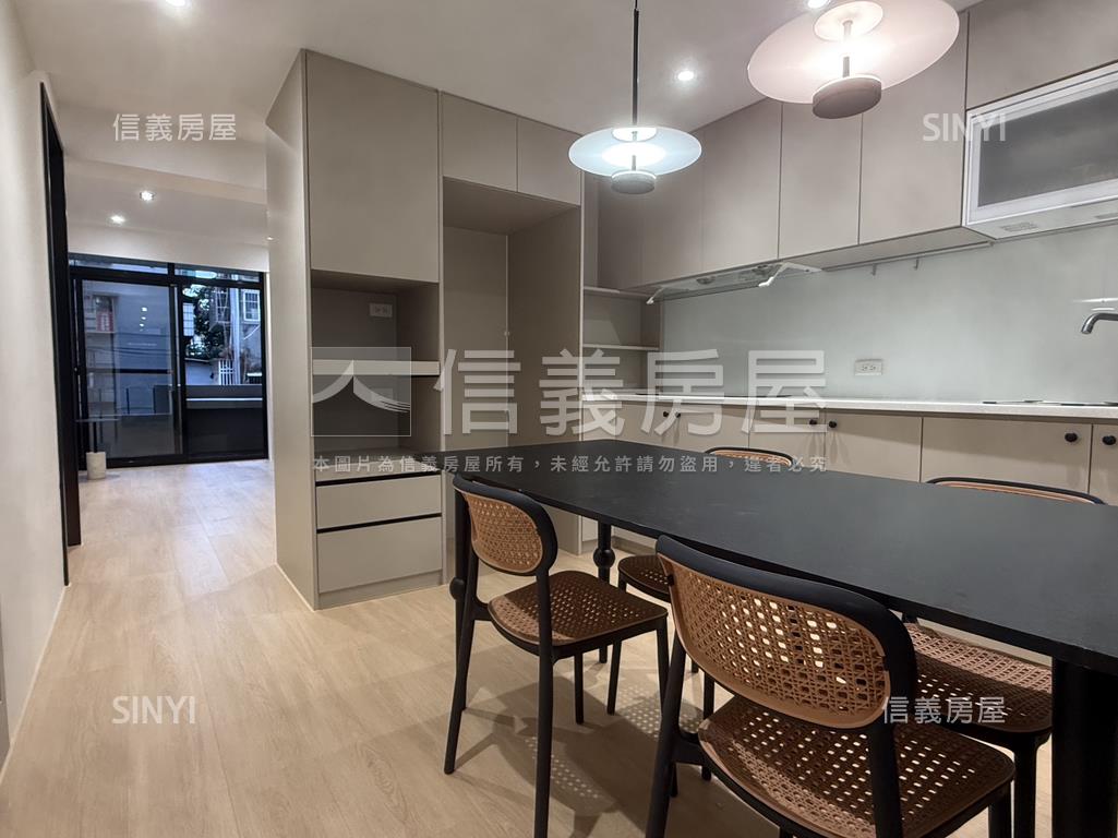 雙園全新裝潢房屋室內格局與周邊環境