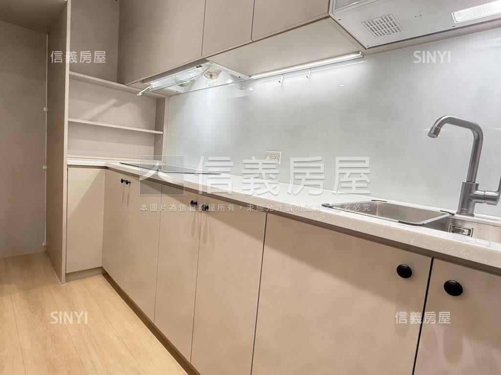 雙園全新裝潢房屋室內格局與周邊環境